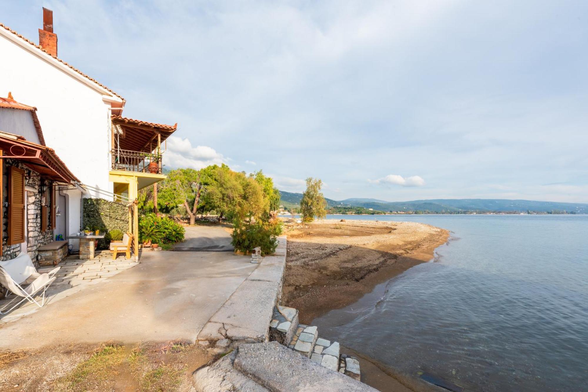 The Sea Front Fisherman'S House Като-Ґацеа Екстер'єр фото